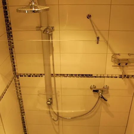 费沃阿尔滕市政厅公寓 公寓 *