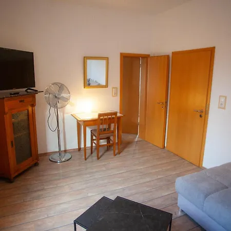 Fe Wo Am Alten Rathaus Andernach